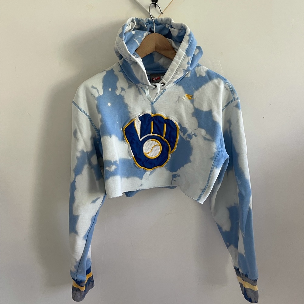 Vintage custom one of one Milwaukee Brewers hoodie - Picture 2 of 8